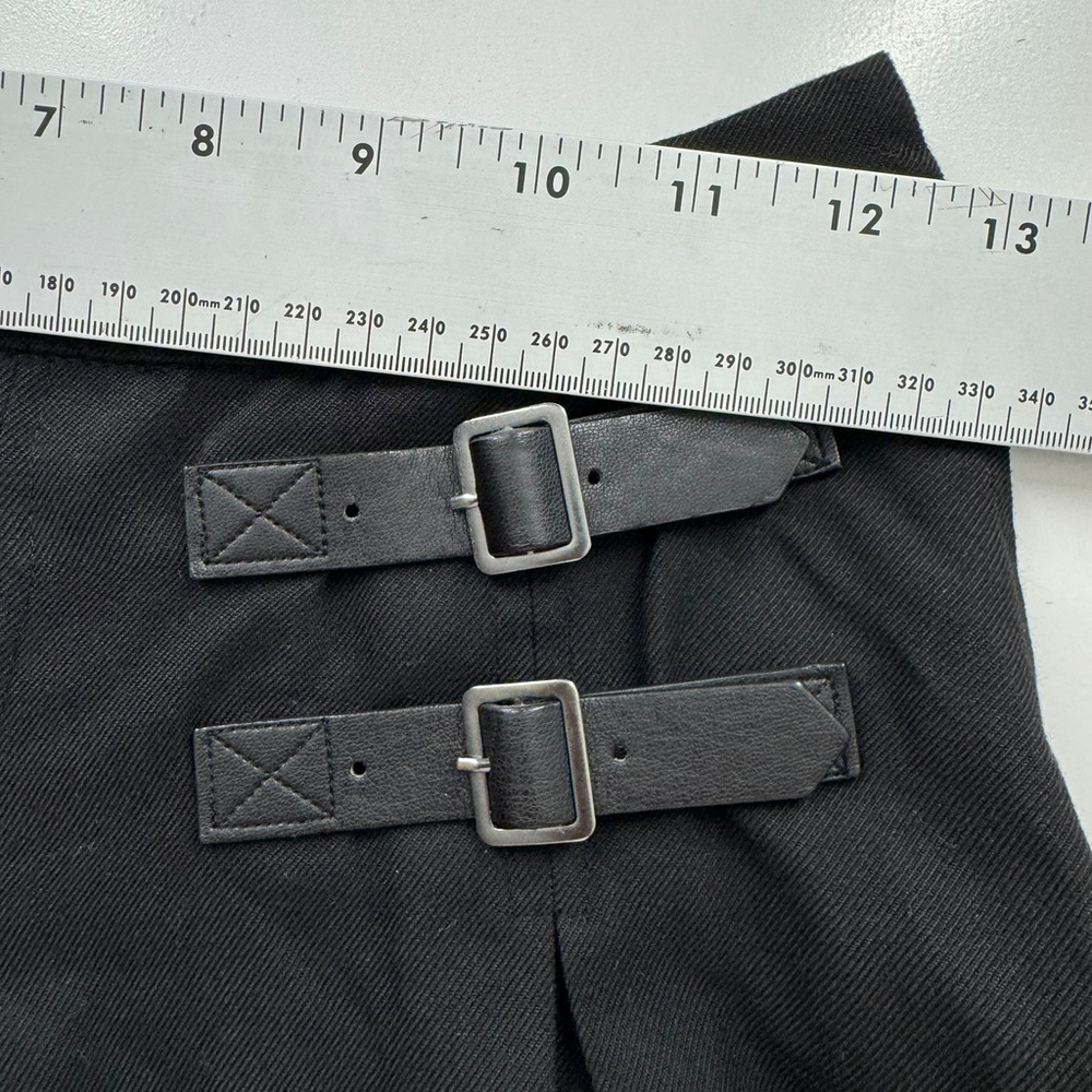 Hot Topic Mini Skirt Womens XS Black Buckle Pleated Grunge Goth Punk Rock NWOT - Picture 8 of 11